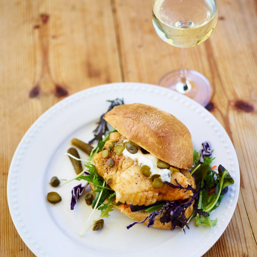 fish slider paiared with sacred hill sauvignon blanc